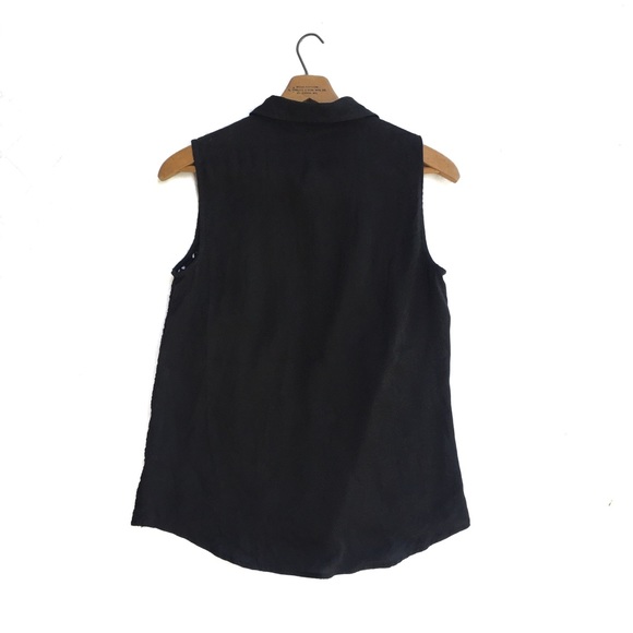 {Halogen} Eyelet Front Collared Button Up Blouse - Picture 4 of 4